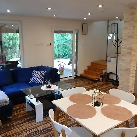 Osada Blanka Trzy Jeziora ,las Swornegacie *