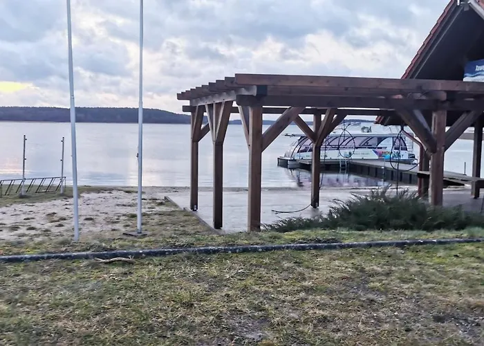 Semesterbostad Osada Blanka Trzy Jeziora ,las Swornegacie *