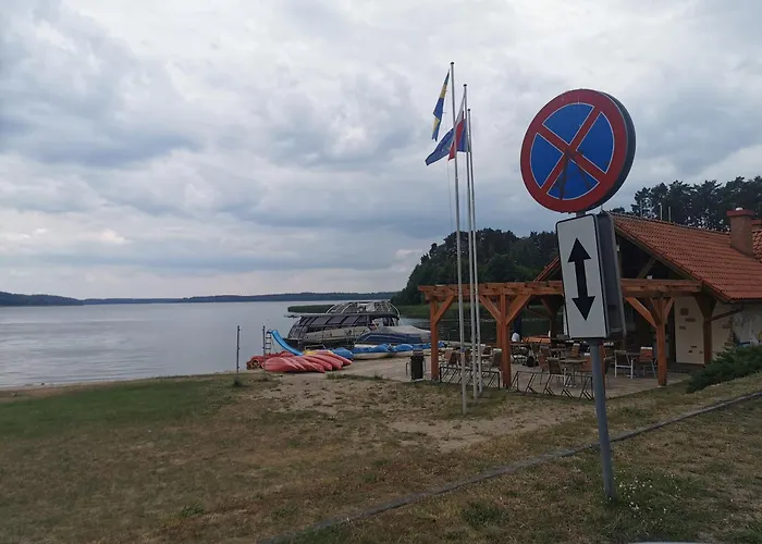 Semesterbostad Osada Blanka Trzy Jeziora ,las Swornegacie Male Swornegacie