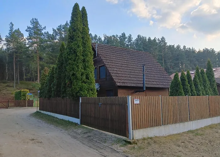 Semesterbostad Osada Blanka Trzy Jeziora ,las Swornegacie Male Swornegacie